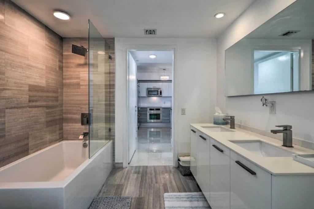 Casa Brickell - Chic 1 Bd In Brickell Daire Miami Dış mekan fotoğraf