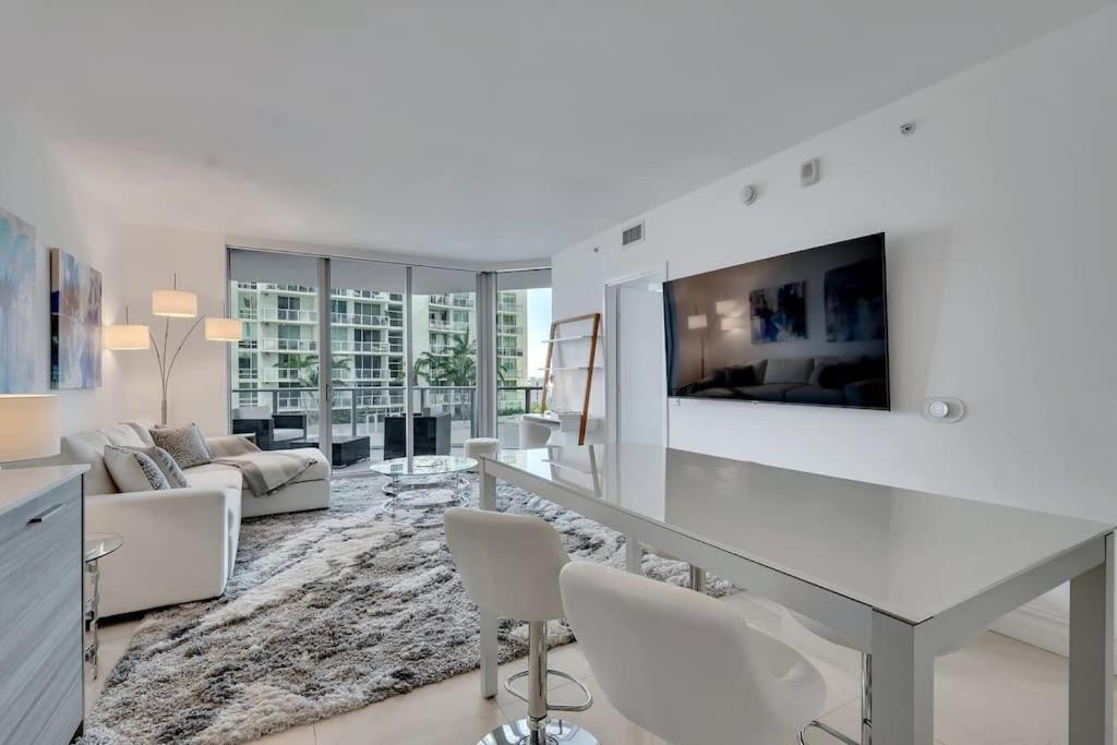 Casa Brickell - Chic 1 Bd In Brickell Daire Miami Dış mekan fotoğraf